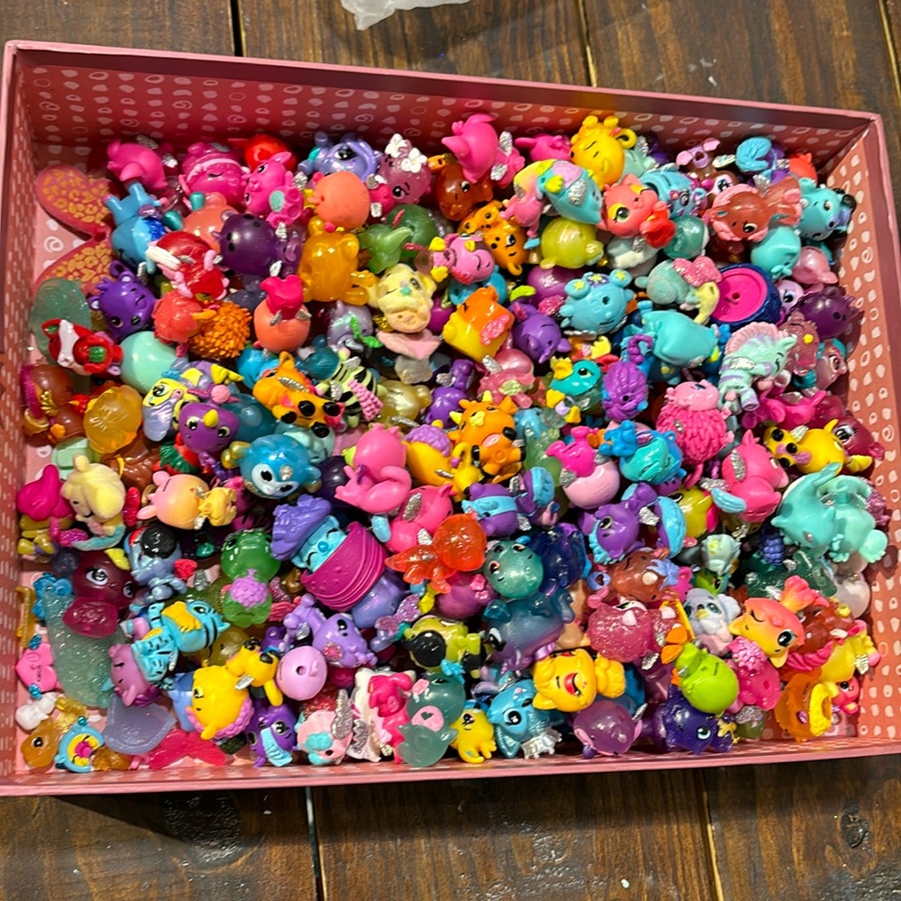 214 hatchimals